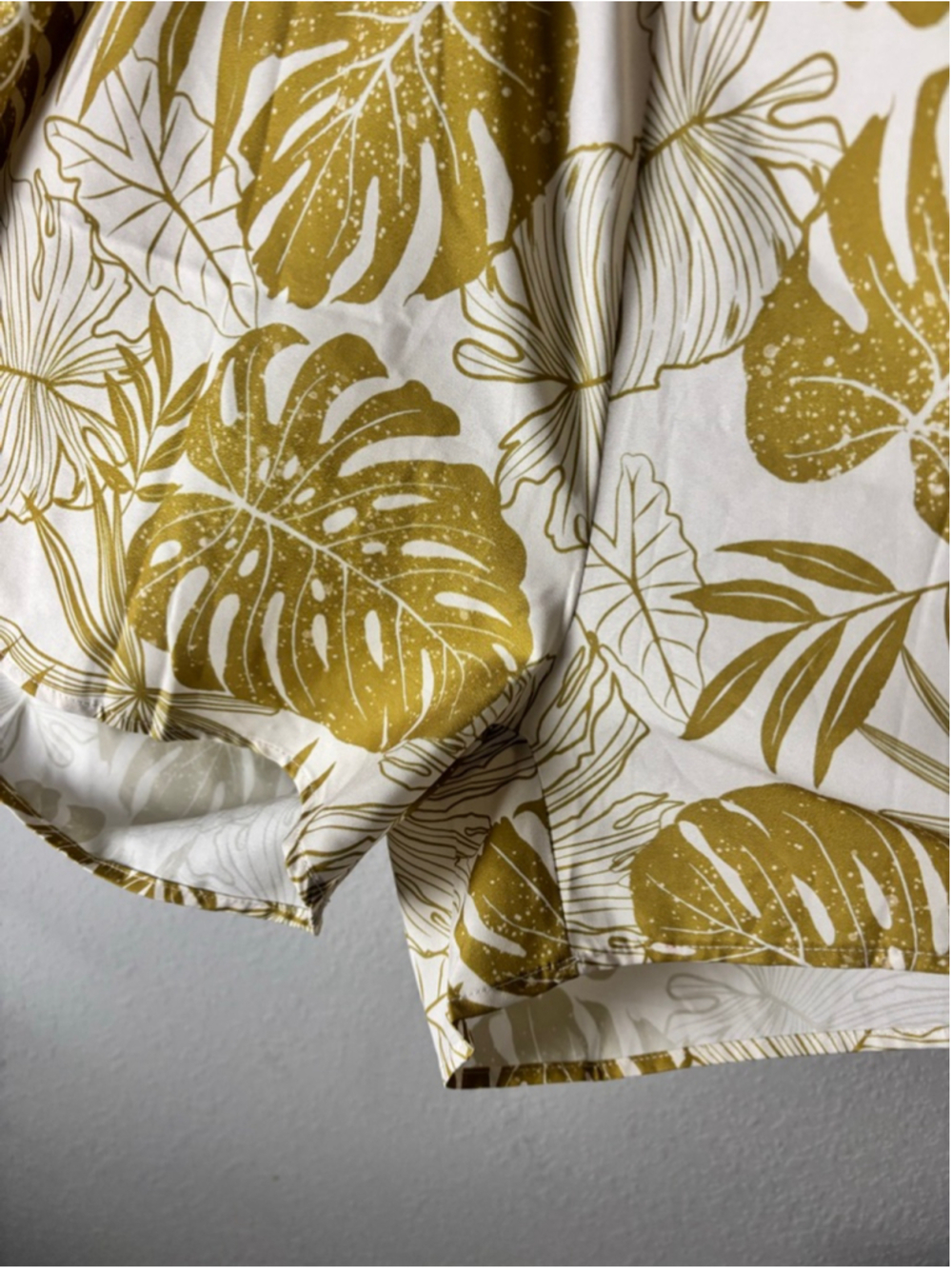 White Gold Leaf Print Romper Medium - Picture 2 of 4